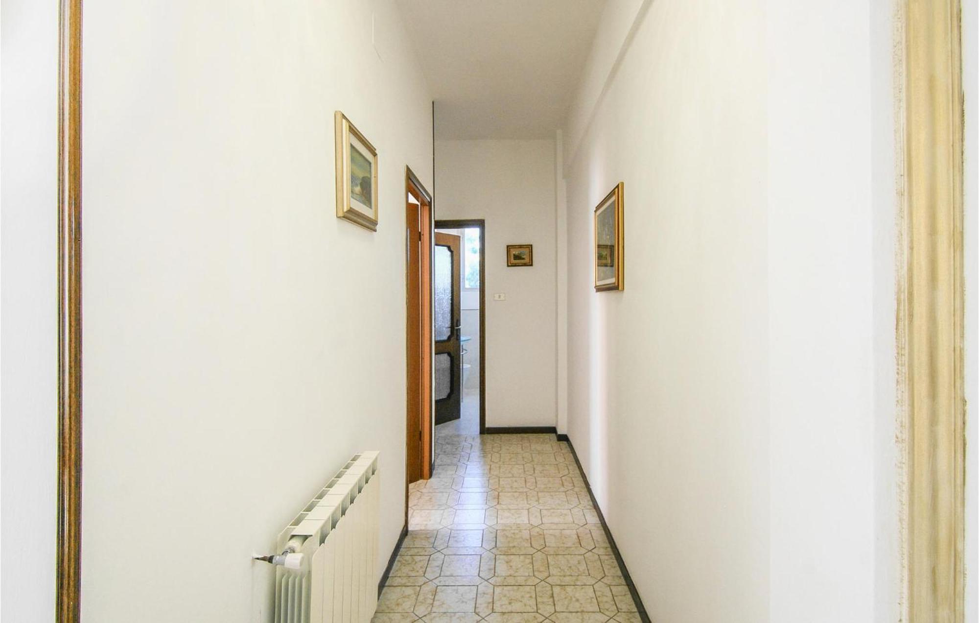 Cozy Apartment In La Spezia With Wifi Ngoại thất bức ảnh